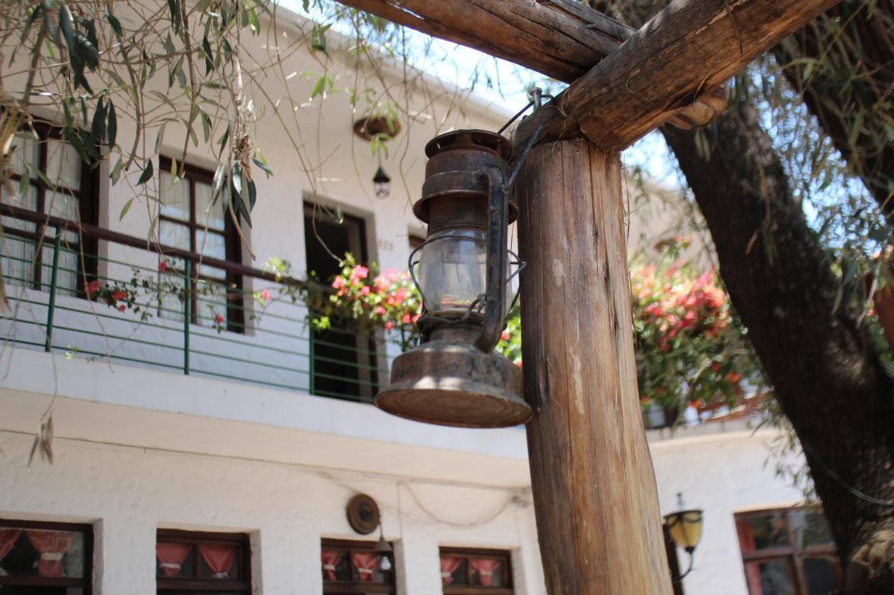Hostal Viejo Olivo Sucre Bagian luar foto
